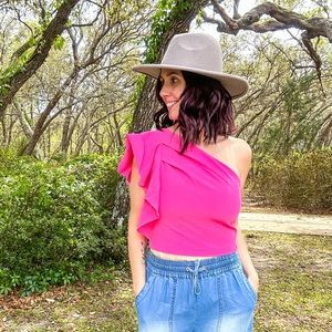 Glam off shoulder hot pink top